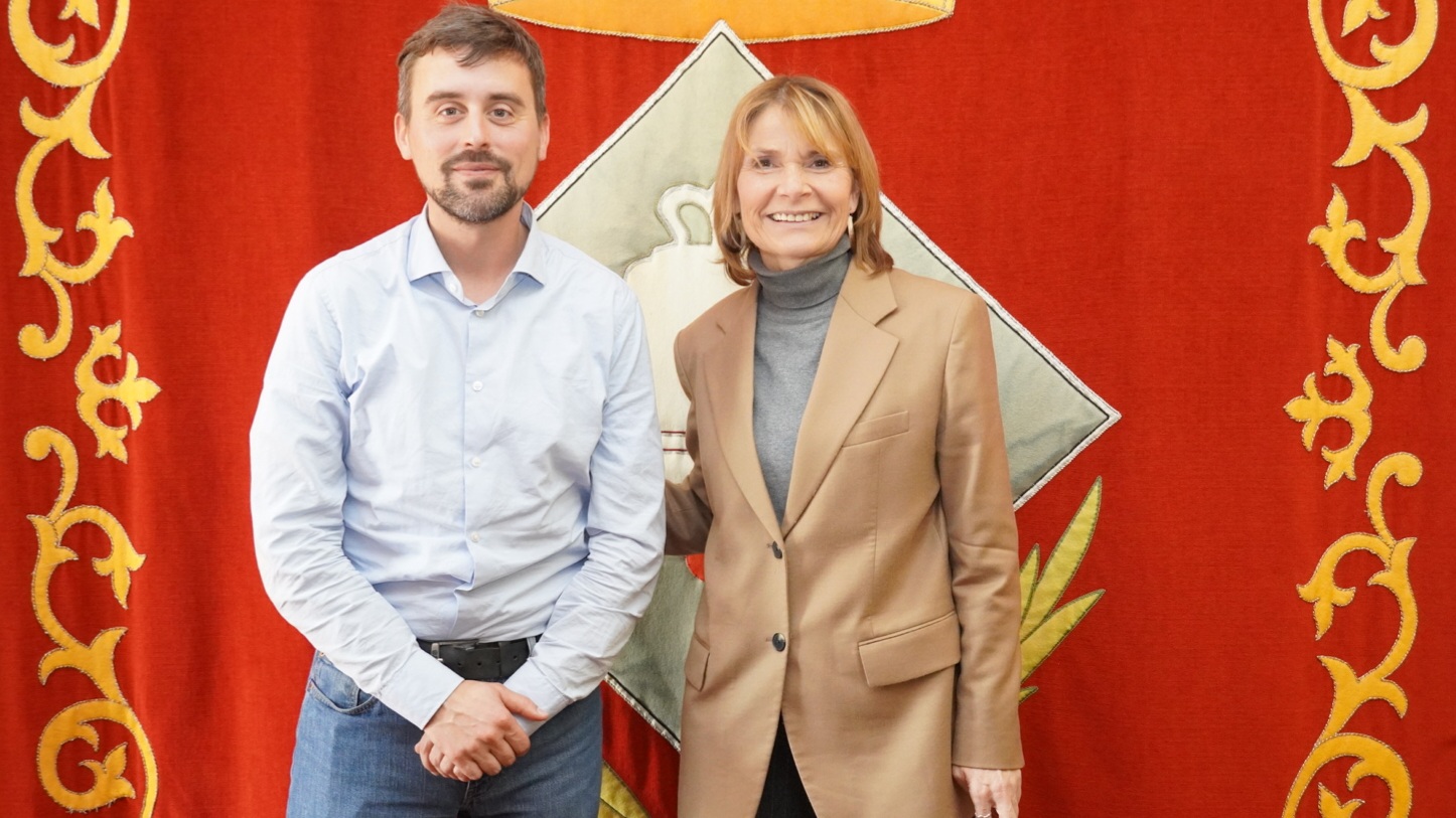 Visita institucional del diputat d'Acció Climàtica, Marc Serra, a l'Ajuntament de Sant Boi on ha estat rebut per l'alcaldessa, Lluïsa Moret.