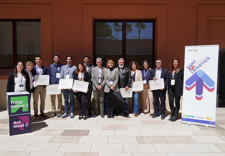 Foto de grup de la jornada al Palau de Marianao