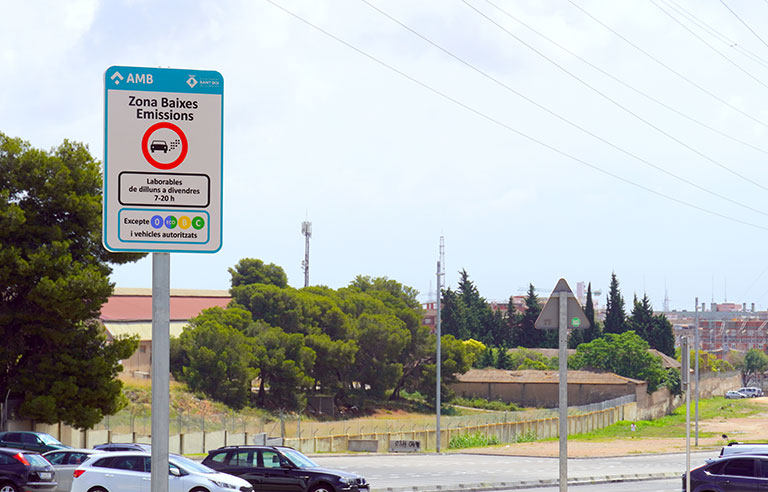 Cartell de zona de baixes emissions