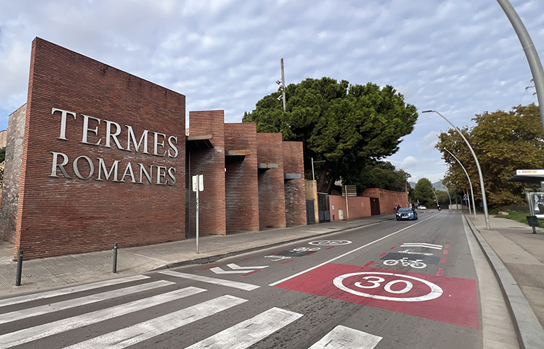 Les Termes estan a l'avinguda de Maria Girona