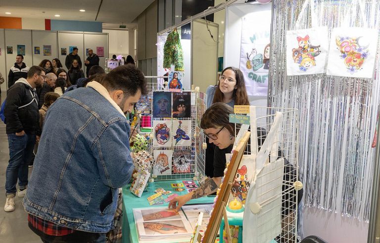 Parades dels artistes al Mercat d'Art Jove