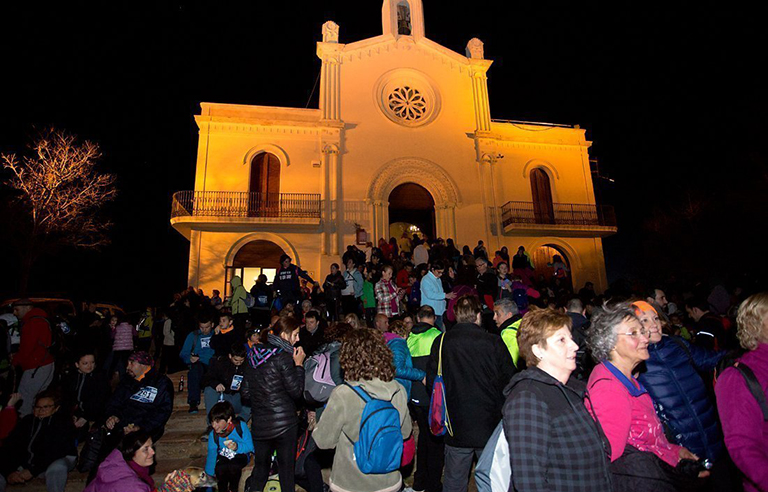 Pujada i baixada nocturna solidària  Sant Ramon de Nit