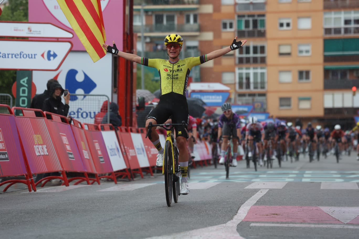 La neerlandesa Marianne Vos ha guanyat l'esprint final