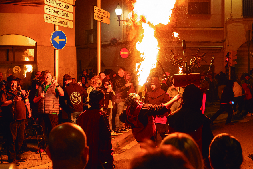 El correfoc, al nucli antic