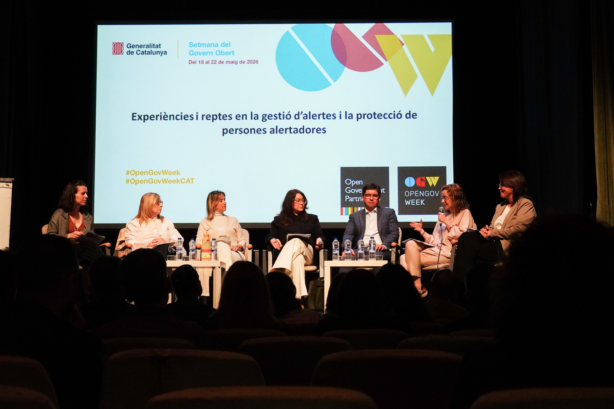 Primera mesa de debat de la jornada