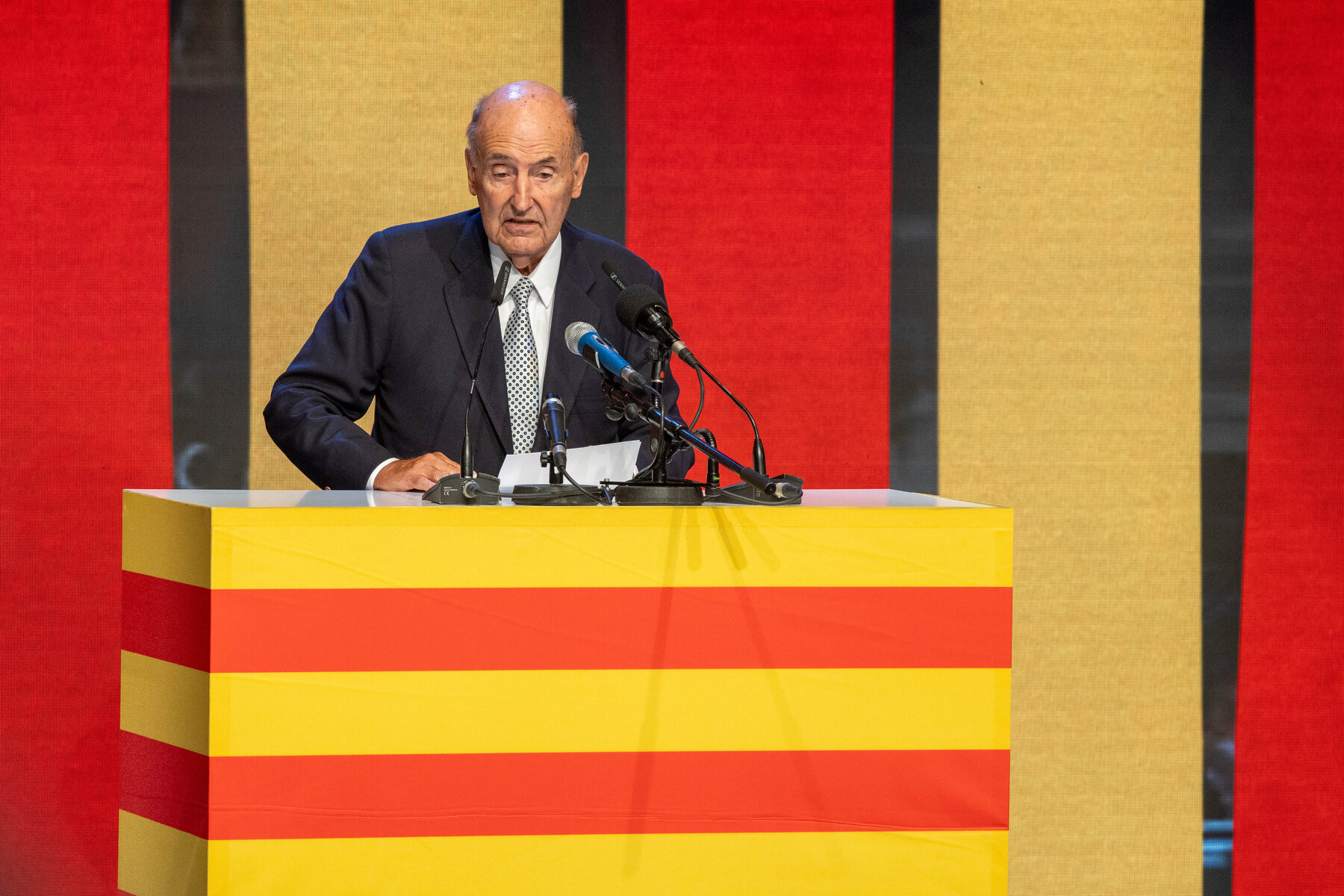 Miquel Roca va ser un dels oradors en l'acte de l'any 1976