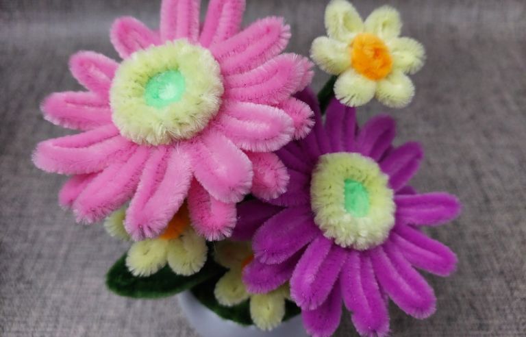 Taller flors amb netejapipes