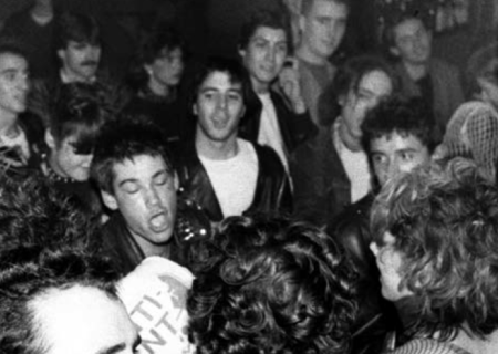 Tribus urbanes-exposició