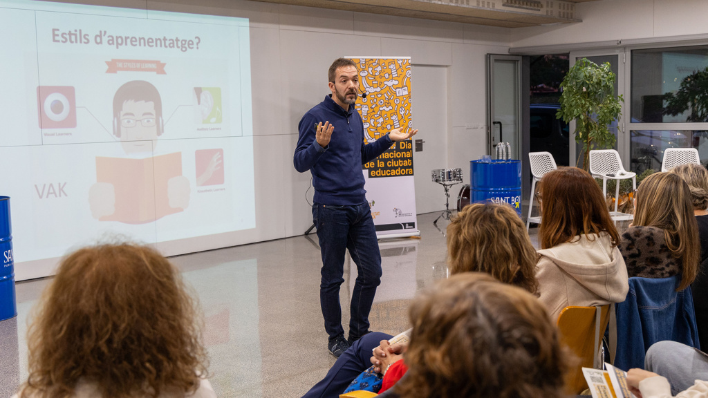 Ponència d'Héctor Ruiz