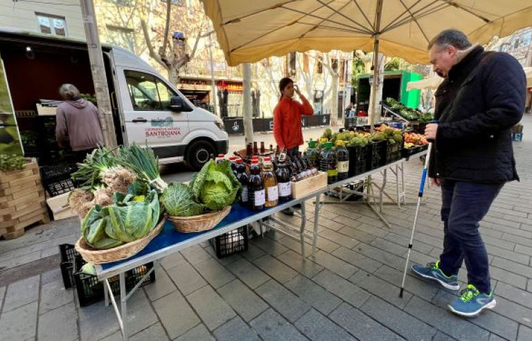 Parada de la Cooperativa Agrària Santboiana al Mercat de Pagès de Sant Boi