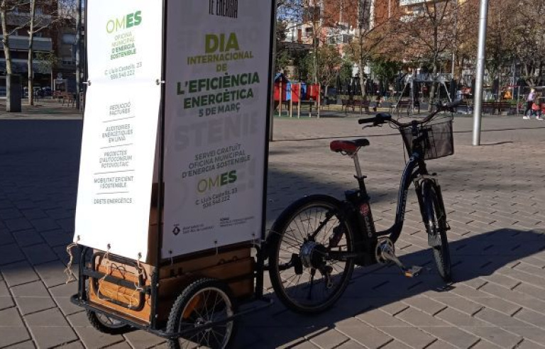 L'Ajuntament ha donat a conèixer al carrer l'Oficina Municipal d'Energia amb motiu del Dia de l'Eficiència Energètica