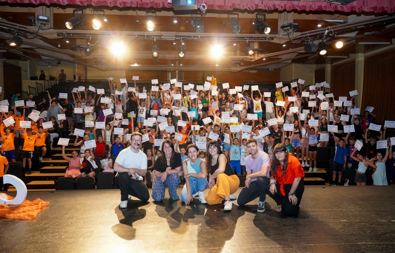 Foto de l'acte de cloenda de l'edició anual del projecte Cueme