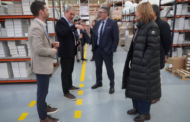 Visita a Stark Future